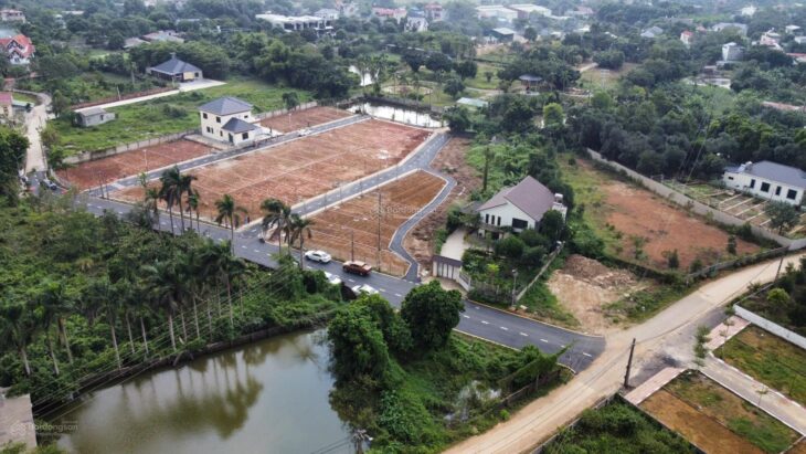 Hơn 3tỷ sở hữu ngay lô đất vị trí đắc địa, dt 100m2, sẵn sổ full thổ cư, ngay QL21, khu CNC Hòa Lạc