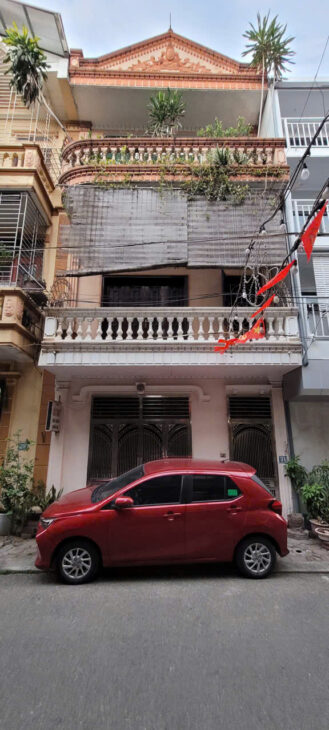 Bán đất tặng nhà 3 tầng phố Sài Đồng, Long Biên – ô tô tránh, vỉa hè 2 bên, giá chỉ 16,2 tỷ