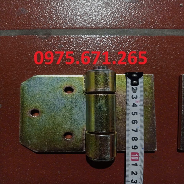 Bản lề xe tải – Phụ kiện không thể thiếu cho thùng xe bền chắc!