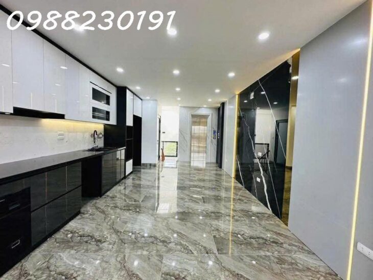 HIẾM Bán nhà Ngô Gia Tự – 50m2 – 6 tầng thang máy – Gara ô tô – ngõ thông nhỉnh 9 tỷ