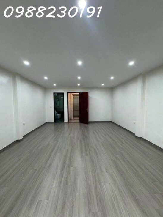 HIẾM Bán nhà Ngô Gia Tự – 50m2 – 6 tầng thang máy – Gara ô tô – ngõ thông nhỉnh 9 tỷ