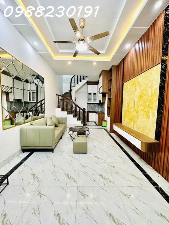 DUY NHẤT Nhà mới Phúc Lợi – 34m2 – 5 tầng – Ở ngay – 10m ra ô tô nhỉnh 5 tỷ