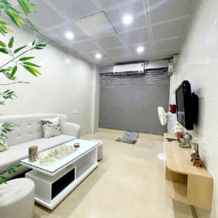 Cần bán căn hộ TT tầng 1 SĐCC Bùi Ngọc Dương 40m2 Full nội thất