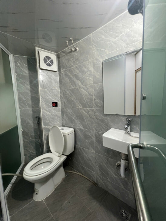 Bán nhà 5 tầng Phố Tôn Đức Thắng, chỉ 1.5 tỷ full đồ vào ở ngay