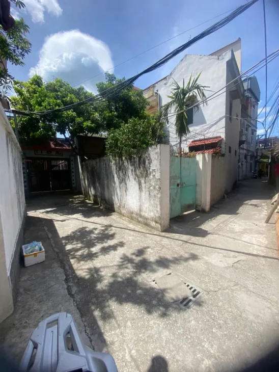 SIÊU HIẾM ĐÂT ĐẦU TƯ PHỐ Nguyễn Văn Linh 96 m2 mặt tiền 8.35 X 9.5 Tỷ Long Biên Hà Nội.