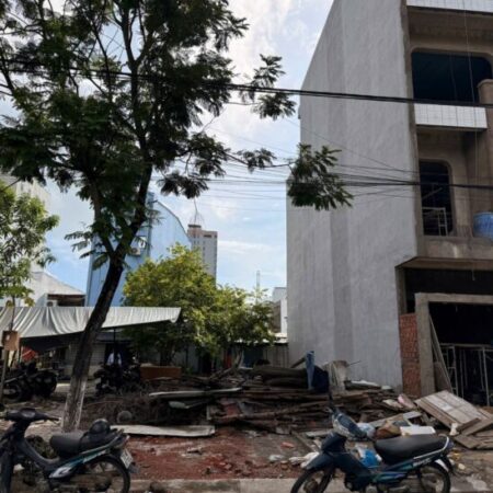 Bán đất mặt tiền Lê Văn Quý, sát Phạm Văn Đồng, 76m², vị trí vàng đầu tư, giá 12 tỷ