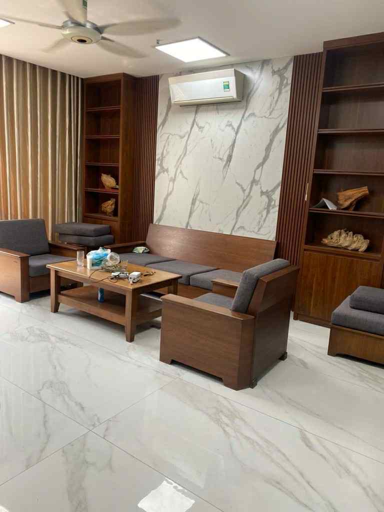 bán nhà Ngọc Lâm, view hồ, thang máy, gara, kinh doanh, full nội thất