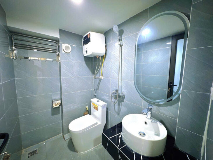 Bán tòa chung cư mini cao cấp phố Hoàng Đạo Thành – Ô tô đỗ cửa 80m x 8 tầng 22 phòng khép kín