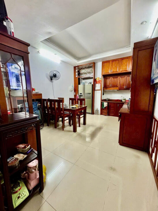 Bán nhà ngõ 460 Khương Đình – Ngõ thông kinh doanh ô tô đỗ cửa 55m 4 tầng gia đình tự xây