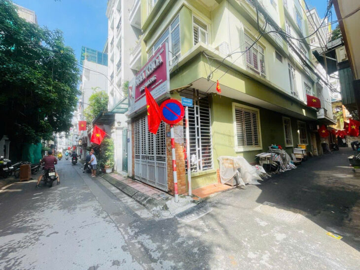 Bán nhà Hoàng Đạo Thành – Phân lô ô tô tránh lô góc 3 thoáng 90m 4 tầng 25,5 tỷ