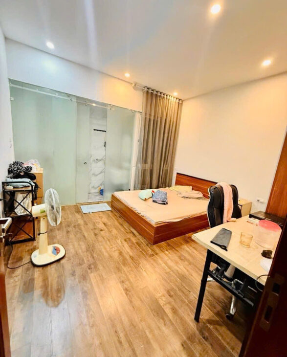 Bán nhà Lương Thế Vinh – Ngõ trước nhà thông Ô tô ra vào thoải mái – 120m sổ đỏ chỉ 25 tỷ