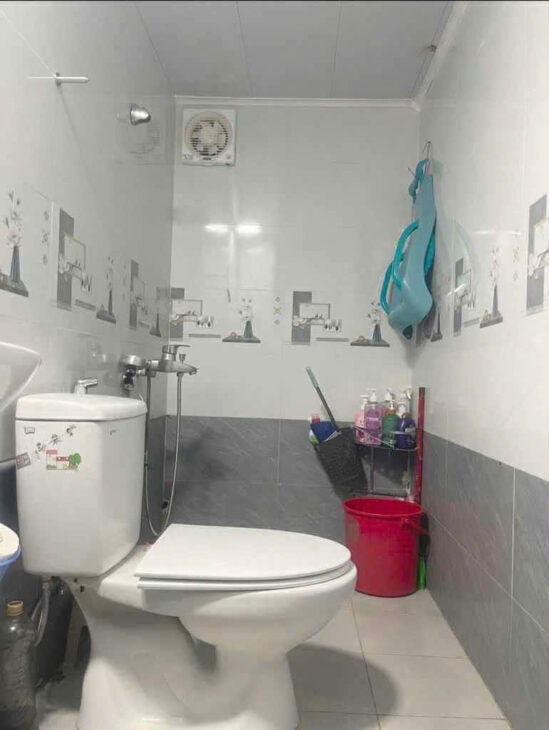 Bán nhà cấp 4 mặt ngõ 271 Bùi Xương Trạch Ô tô tránh, kinh doanh – 105m quy hoạch ổn định – Gía 6,3