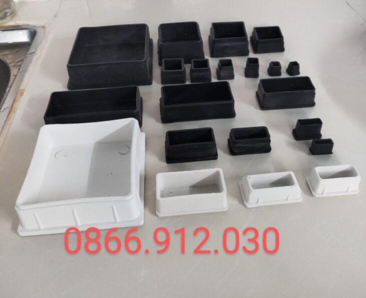 Công dụng của chân đế nhựa chụp chân bàn ghế trong nội thất hiện đại