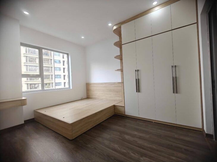 Bán CHCC Hồ Tùng Mậu 65m, 2 ngủ, 2WC, Full nội thất mới. 4,35 tỷ (có TL)