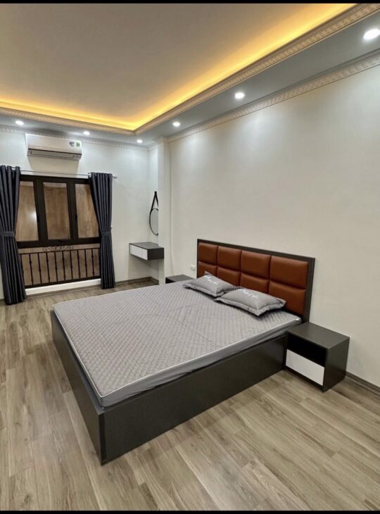 BÁN NHÀ NGÕ 283 ĐỘI CẤN 84M 9 TẦNG THANG MÁY DT KHỦNG Ô TÔ TRÁNH GIÁ 36.5 TỶ 0336212066