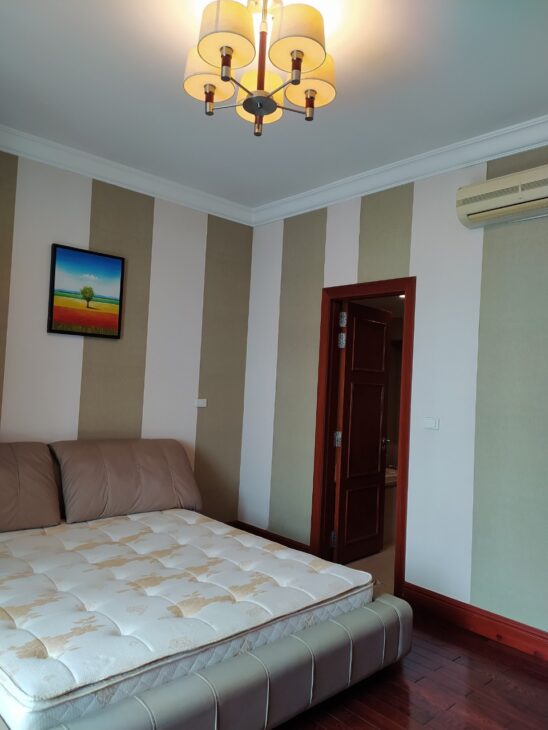 14.10.25 căn hộ 2 ngủ 2 WC cực rộng, DT 110m2 tòa nhà căn hộ khách sạn The Garden Mỹ Đình Sông Đà