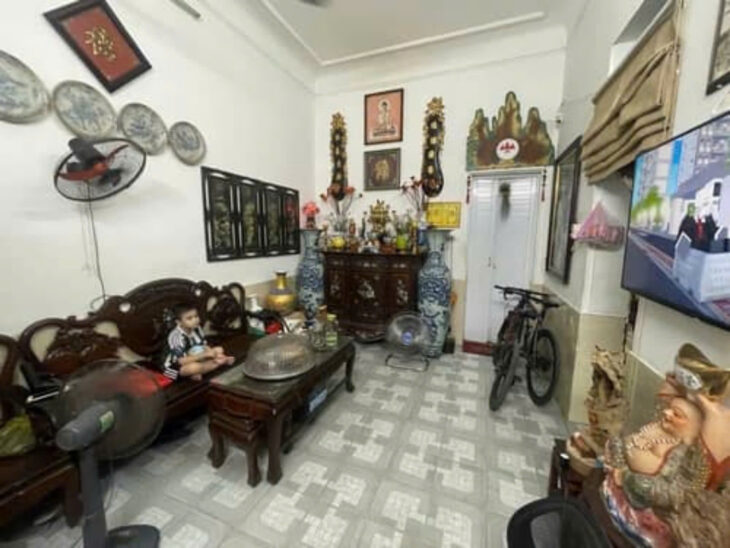 BÁN NHÀ NGÕ 62 NGỌC HÀ 64 M 3 TẦNG MT 6.6 M GIÁ 12 TỶ 0336212066