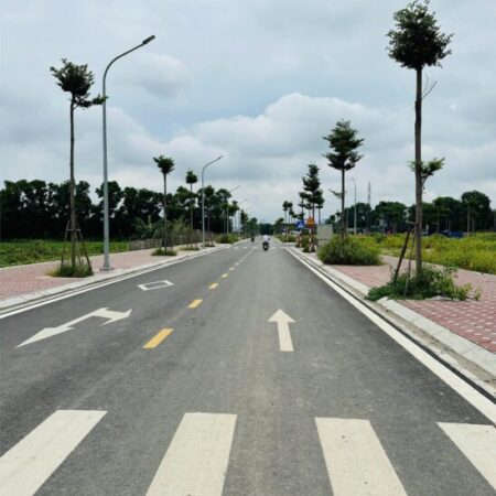 Tôi Chính Chủ Cần Chuyển Lô Đất Đường Hai Xe Ô tô Tránh – Vỉa Hè – Khu Đô Thị Linh Đàm – Diện Tích