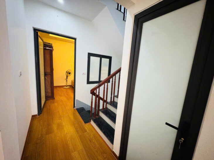 NHÀ ĐẸP DÂN XÂY – LÔ GÓC 2 MẶT THOÁNG – GẦN Ô TÔ – FULL NỘI THẤT – Ở NGAY