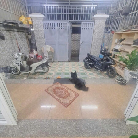 BánNhà 2 tầng ,hẻm 6m đường Thạnh lộc 15, phường Thạnh Lộc, Q12, DT 110m2 (5.7mx19m), 5.1 tỷ. BánNhà 2 tầng ,hẻm 6m đường Thạnh lộc 15, phường Thạnh Lộc, Q12, DT 110m2 (5.7mx19m), 5.1 tỷ.