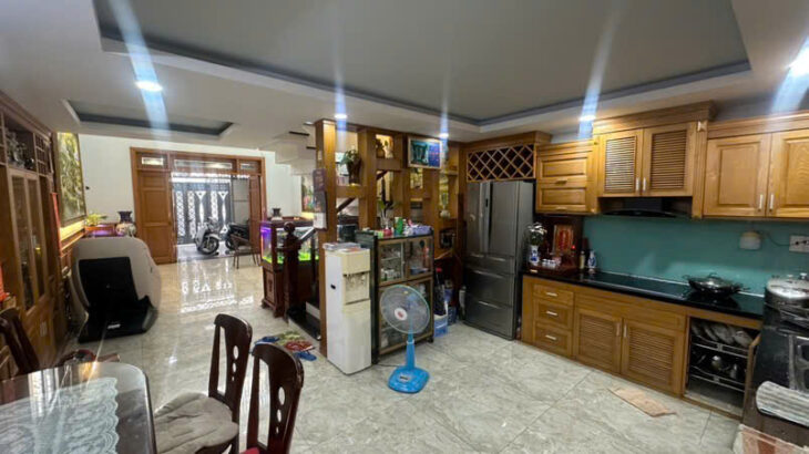 “Cơ hội vàng! Nhà 5 tầng, 5PN hẻm Thạnh Lộc 37, Q.12 – DT 81m2, sổ hồng riêng, giá chỉ 6.6 tỷ. Liên