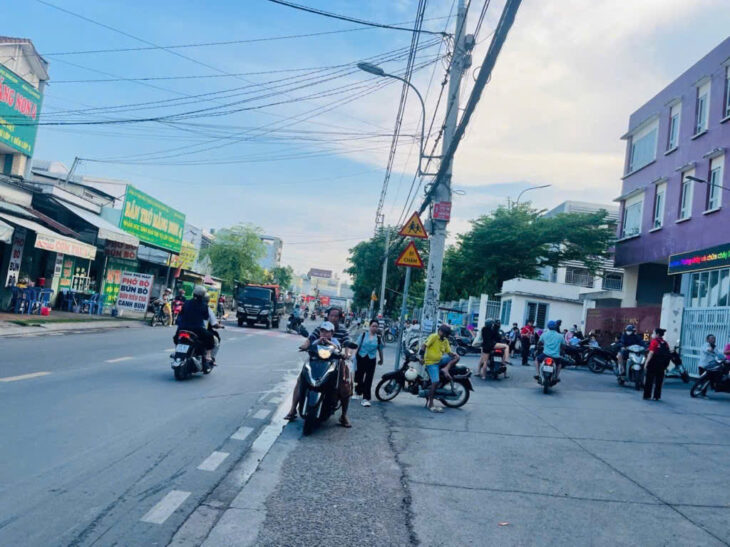 🔥BÁN Nhà 4 tầng sát mặt tiền Tô Ngọc Vân,DÒNG TIỀN ỔN 18 tr/1 tháng, hẻm6m, phường THẠNH XUÂN,