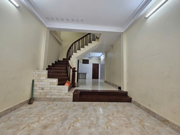 CHÍNH CHỦ CHO THUÊ NHÀ NGUYÊN CĂN – NGÕ 19 ĐẶNG VŨ HỶ, VIỆT HƯNG, LONG BIÊN 15TR/THÁNG