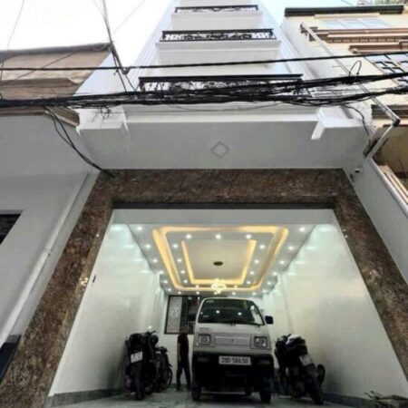 HOÀNG QUỐC VIỆT 30M x6 TẦNG,THANG MÁY 19,8 TỶ,PHÂN LÔ,Ô TÔ QUA NHÀ,NGÕ THÔNG,KINH DOANH,GẦN PHỐ