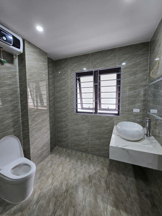 MỘT NHÀ RA PHỐ – KĐT PHÁP VÂN – 5TẦNG – THANG MÁY