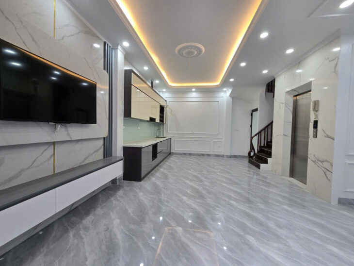 MỘT NHÀ RA PHỐ – KĐT PHÁP VÂN – 5TẦNG – THANG MÁY