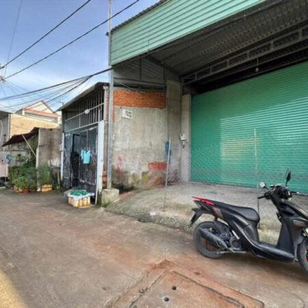 Đất 5,6×20 xã Tân Hiệp ,Hóc Môn Giá sốc 2,55 tỷ sổ riêng 07838 93838 để biết thêm thông tin