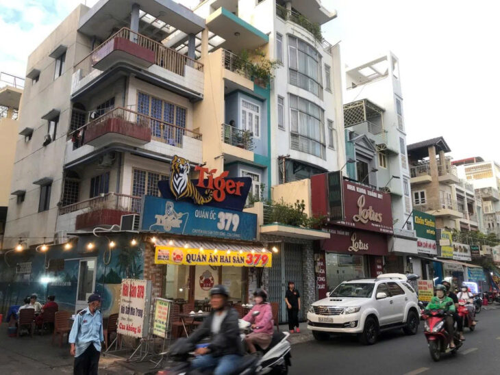 Bán Nhà Mặt Tiền Vĩnh Viễn Quận 10 4 Tầng, 65m², Ngang 4.5m, Dòng Tiền 530Triệu/Năm, Giá 21.6 Tỷ TL