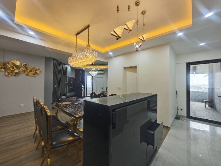 CĂN HỘ ĐƯỜNG NGUYỄN CƠ THẠCH NAM TỪ LIÊM DT 130M-NỘI THẤT TIỀN TỶ-GIÁ 9,350 TỶ