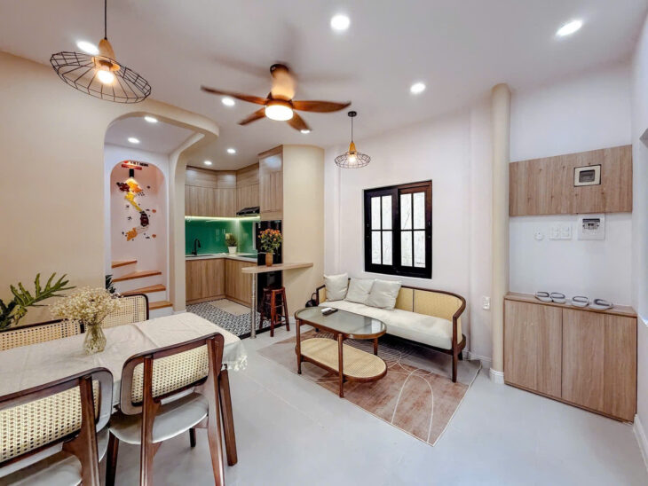 SBÁN NHÀ LÊ VĂN SỸ QUẬN 3- CĂN GÓC HẺM THÔNG – NGANG 4M ĐỦ NỘI THẤT: nhỉnh 4 Tỷ. SANG 0777826387