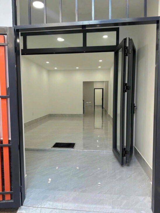 16 TRIỆU: NHÀ NGUYÊN CĂN 3 TẦNG TÂN BÌNH- LÝ THƯỜNG KIỆT- 4m X 17m– 4 PHÒNG NGỦ MỚI. VŨ 0933910039
