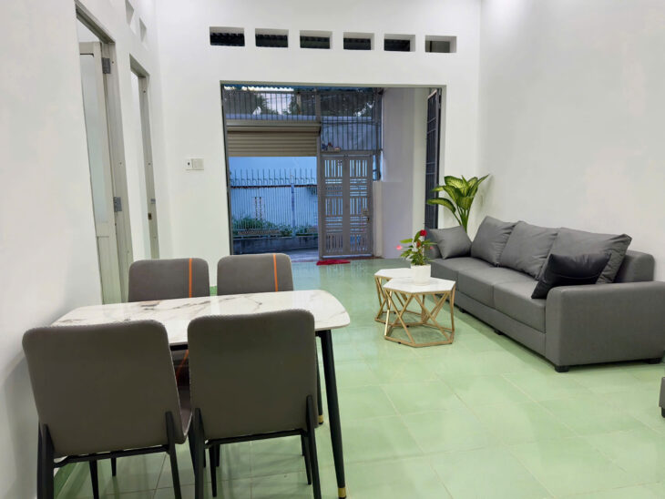 BÁN NHÀ GẦN BIỂN NGANG 7m ĐƯỜNG OTO QUAY ĐẦU TẠI BẮC NHA TRANG9+