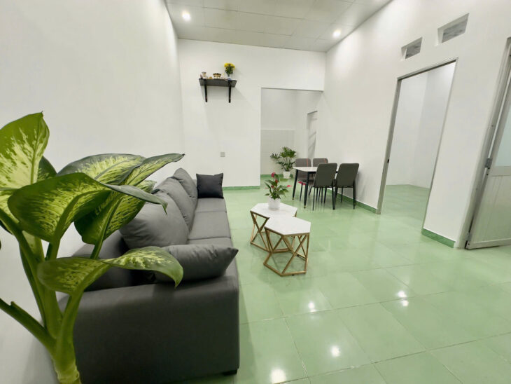 BÁN NHÀ GẦN BIỂN NGANG 7m ĐƯỜNG OTO QUAY ĐẦU TẠI BẮC NHA TRANG9+