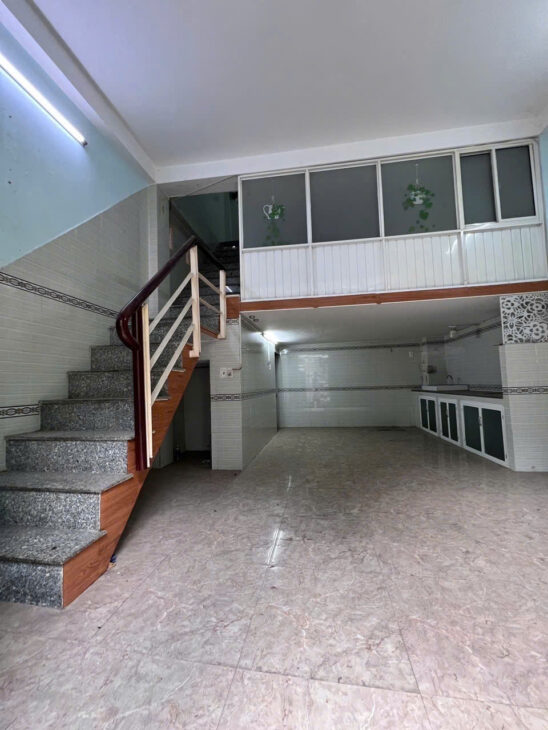 BÁN GẤP CĂN HỘ DỊCH VỤ – MẶT TIỀN VÕ THỊ NHỜ, Q7 – 146M2 – 4 TẦNG – 8 PN – GIÁ 19 TỶ