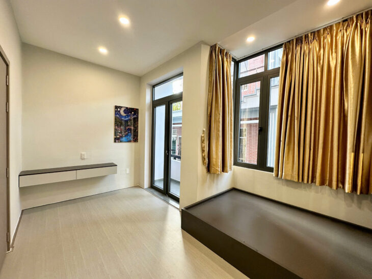 BÁN NHÀ MÊ ĐÚC 3 TẦNG HẺM 2m5-3m THÁP BÀ, NHA TRANG.