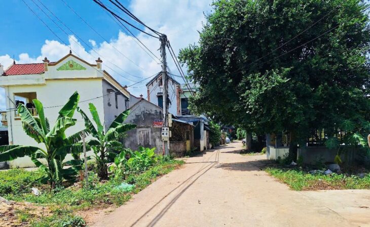 ĐẤT ĐẸP – GIÁ TỐT – CHÍNH CHỦ Cần Bán 3 Lô Đất Vị Trí Đắc Địa Thuộc TT xã Phú Cát, Quốc Oai, Hà Nội