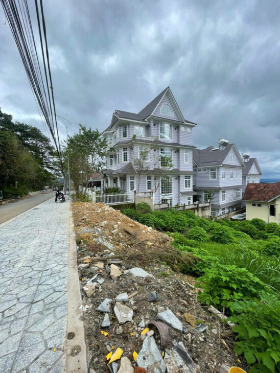 BÁN ĐẤT XÂY VILLA MẶT TIỀN KHỞI NGHĨA BẮC SƠN – P10 ĐÀ LẠT