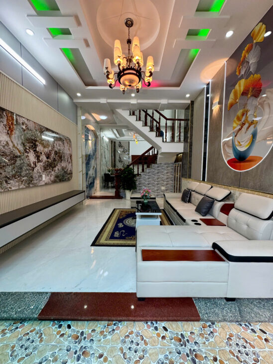 BÁN NHÀ 3 TÀNG MỚI KENG 4PN SHR TÂN CHÁNH HIỆP Q12 HẺM XE HƠI 5M