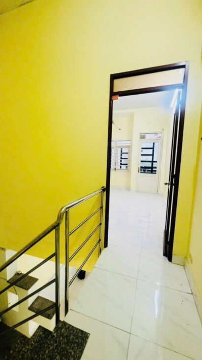 Mặt tiền đường 51 – Quận 7 – 2 tầng – 2 PN – Giá ̣9.5 tỷ