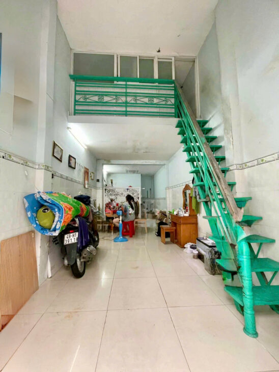 BÁN NHÀ 4 X 18M – SHR THỚI TAM THÔN, HÓC MÔN HẺM XE HƠI GẦN QUẬN 12