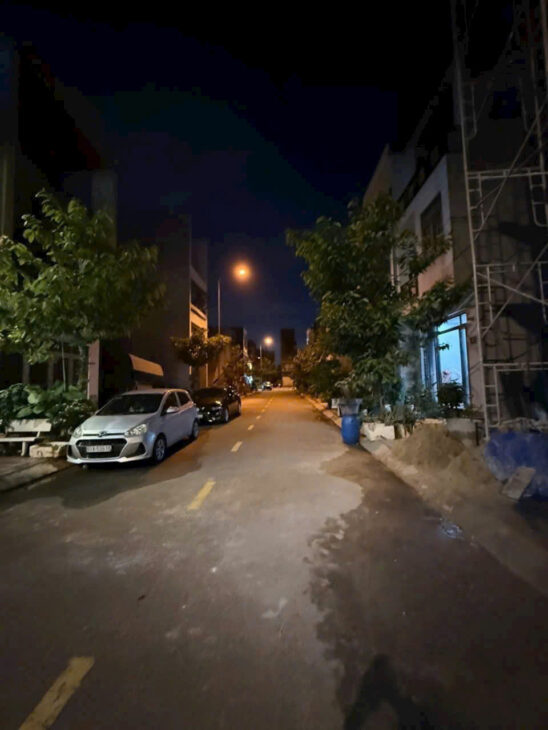 Bán nhà 1 trệt 2 lầu khu Phú Hồng Thịnh 9 – P. Đông Hòa, Dĩ An , TP HCM