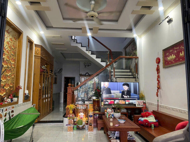 BÁN NHÀ 1 TRỆT 1 LẦU GẦN SÂN VẬN ĐỘNG ĐÔNG HÒA, TP. DĨ AN