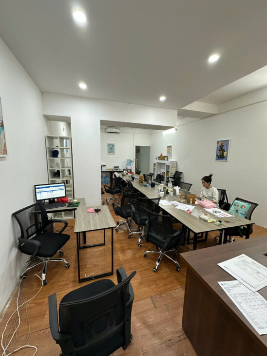 Cho thuê nhà mặt phố Hoàng Sâm, Cầu Giấy. DT 47m2 , MT 5m, 9 triệu/tháng. LH: 0916109086