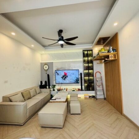 CHUNG CƯ TRẦN QUÝ KIÊN DT 76M 2 NGỦ 2 WC FULL NỘI THÁT 6,9 TỶ