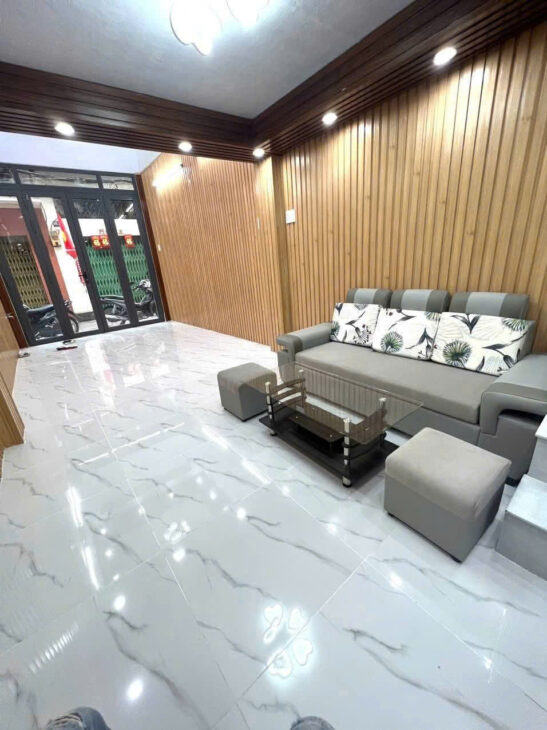 Quận 11 – Hẻm Xe Hơi 4M – Gần Mặt Tiền – 4PN – Nhà Mới – Nhỉnh 5 Tỷ