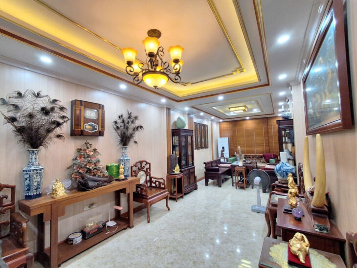 NHÀ ĐẸP WIEW hồ tai Trâu 40/64 m2 X 5 Tầng X 19.8 tỷ Long Biên- Hà Nội.